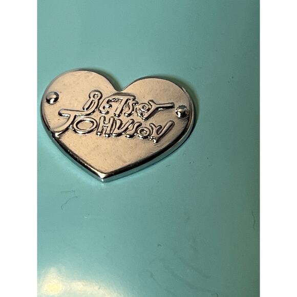 Betsey Johnson Women's SB-MARI Heeled Sandal 10M White - Picture 11 of 11